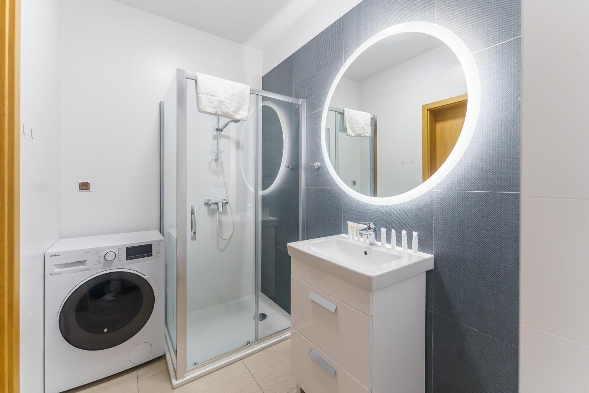 Aquamarina Prima Deluxe Studios With Sea View By Noclegi Renters Miedzyzdroje Eksteriør bilde