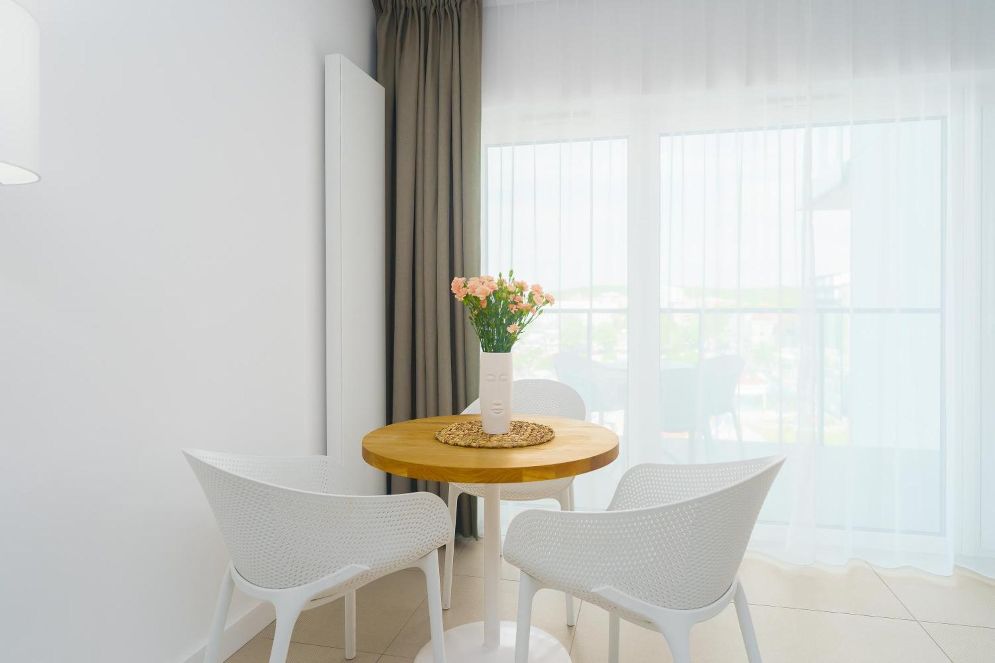 Aquamarina Prima Deluxe Studios With Sea View By Noclegi Renters Miedzyzdroje Eksteriør bilde