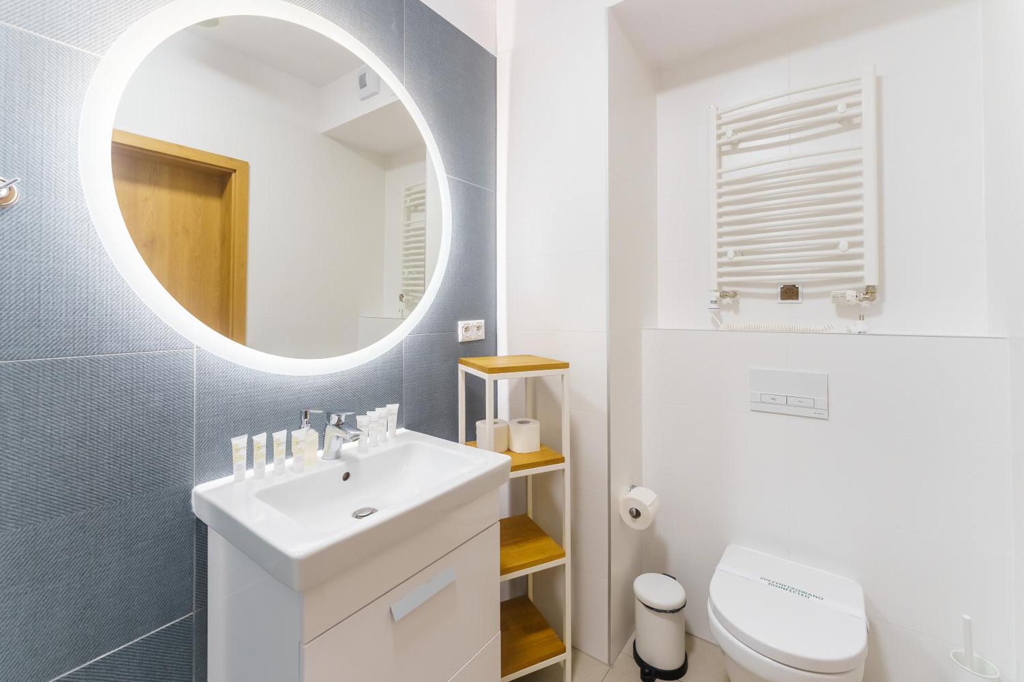 Aquamarina Prima Deluxe Studios With Sea View By Noclegi Renters Miedzyzdroje Eksteriør bilde
