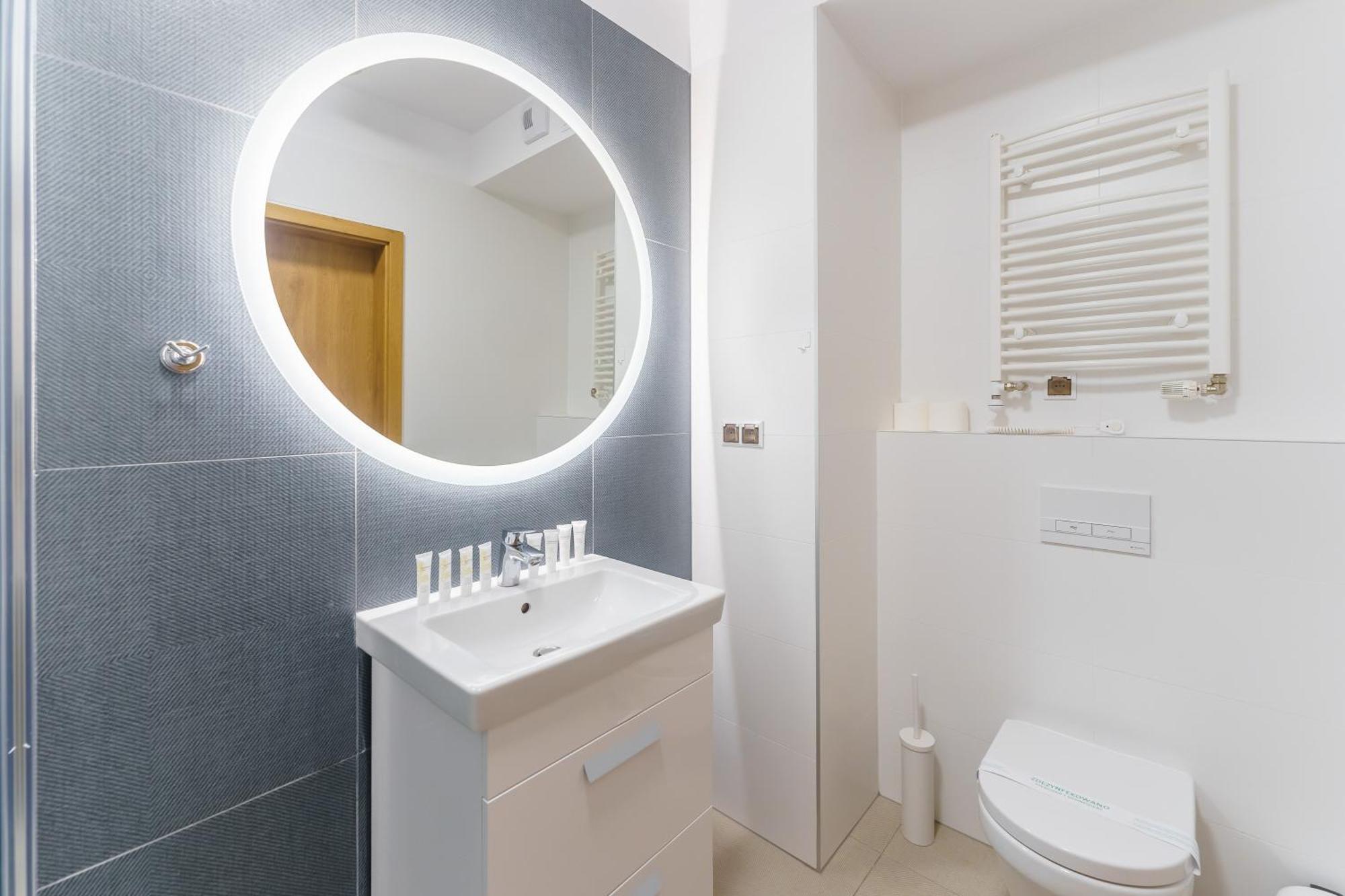Aquamarina Prima Deluxe Studios With Sea View By Noclegi Renters Miedzyzdroje Eksteriør bilde