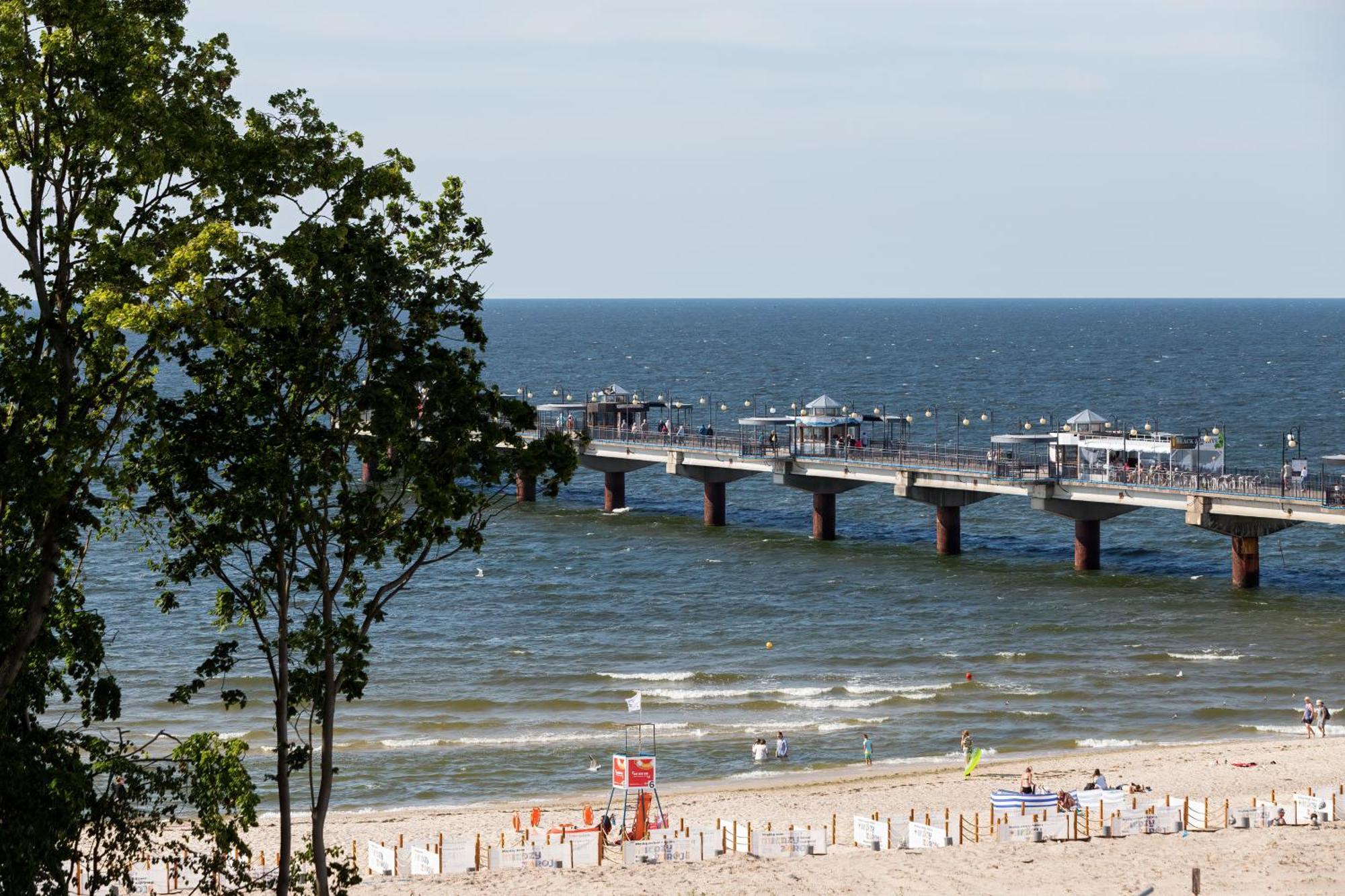 Aquamarina Prima Deluxe Studios With Sea View By Noclegi Renters Miedzyzdroje Eksteriør bilde